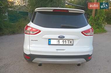 Позашляховик / Кросовер Ford Escape 2015 в Києві