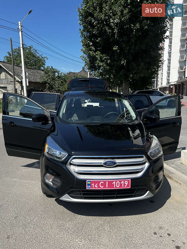 Внедорожник / Кроссовер Ford Escape 2019 в Ивано-Франковске фото 10 Внедорожник / Кроссовер Ford Escape 2019 в Ивано-Франковске