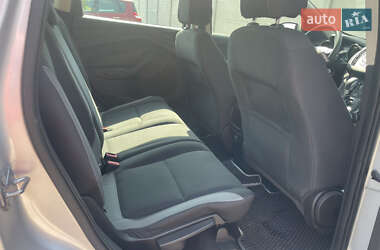 Внедорожник / Кроссовер Ford Escape 2015 в 