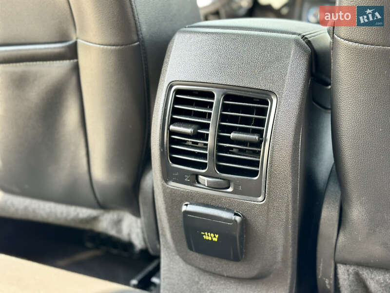 Внедорожник / Кроссовер Ford Escape 2017 в Киеве