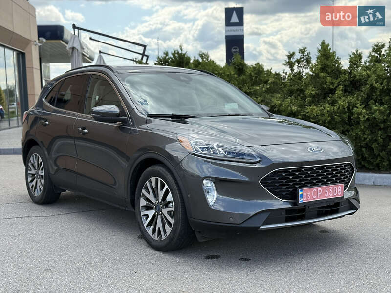 Внедорожник / Кроссовер Ford Escape 2020 в Днепре