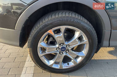 Внедорожник / Кроссовер Ford Escape 2014 в 