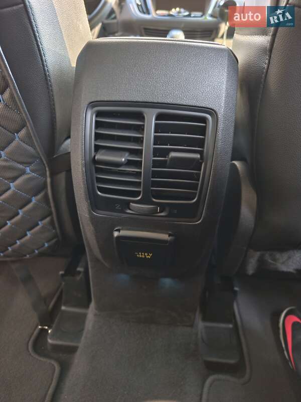 Внедорожник / Кроссовер Ford Escape 2014 в Одессе