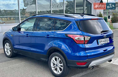 Внедорожник / Кроссовер Ford Escape 2018 в 