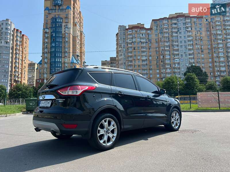 Внедорожник / Кроссовер Ford Escape 2014 в Киеве
