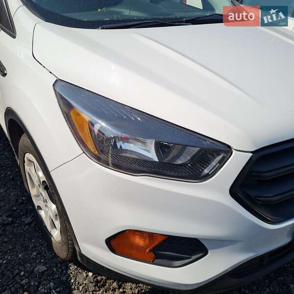 Позашляховик / Кросовер Ford Escape 2018 в Дніпрі