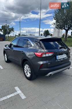 Внедорожник / Кроссовер Ford Escape 2020 в Киеве