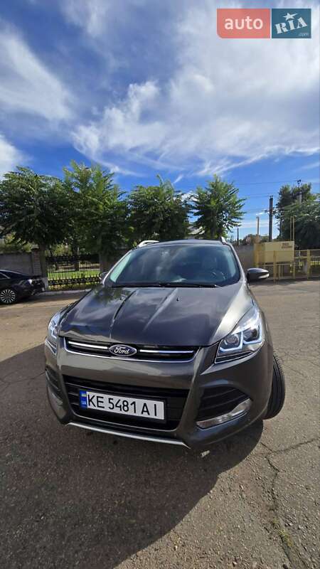 Внедорожник / Кроссовер Ford Escape 2014 в Кривом Роге