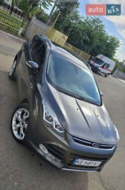 Внедорожник / Кроссовер Ford Escape 2014 в 