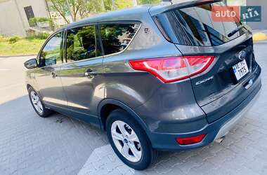 Внедорожник / Кроссовер Ford Escape 2015 в Львове