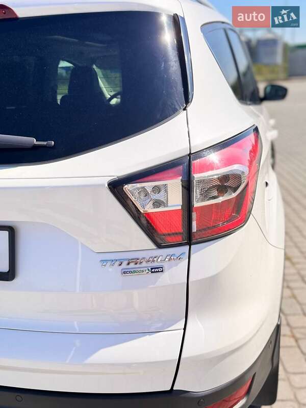 Внедорожник / Кроссовер Ford Escape 2017 в Чопе фото 6 Внедорожник / Кроссовер Ford Escape 2017 в Чопе