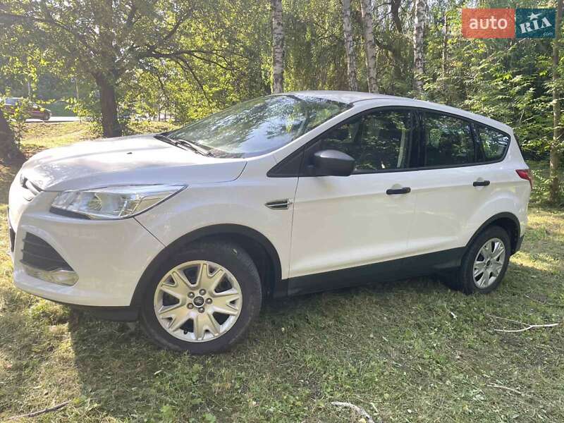 Внедорожник / Кроссовер Ford Escape 2015 в Виннице