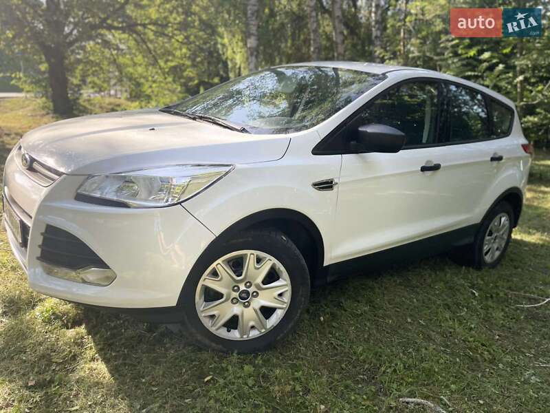 Внедорожник / Кроссовер Ford Escape 2015 в Виннице