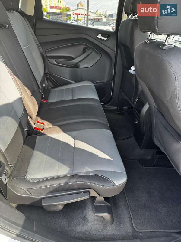Внедорожник / Кроссовер Ford Escape 2014 в Киеве