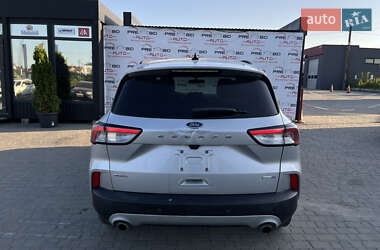 Внедорожник / Кроссовер Ford Escape 2020 в 