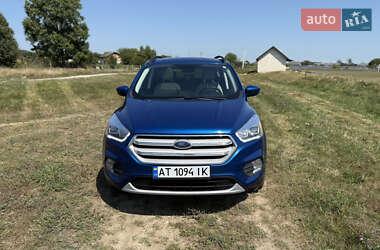 Внедорожник / Кроссовер Ford Escape 2019 в Ивано-Франковске