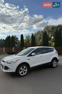 Внедорожник / Кроссовер Ford Escape 2013 в 