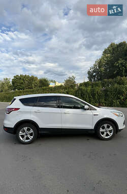 Внедорожник / Кроссовер Ford Escape 2013 в 