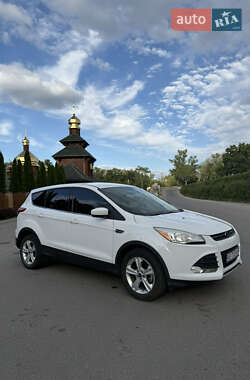 Внедорожник / Кроссовер Ford Escape 2013 в 