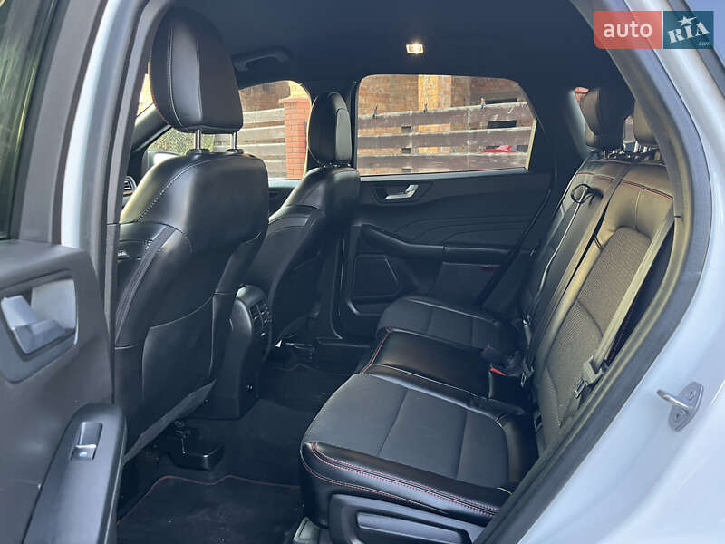 Внедорожник / Кроссовер Ford Escape 2023 в Львове