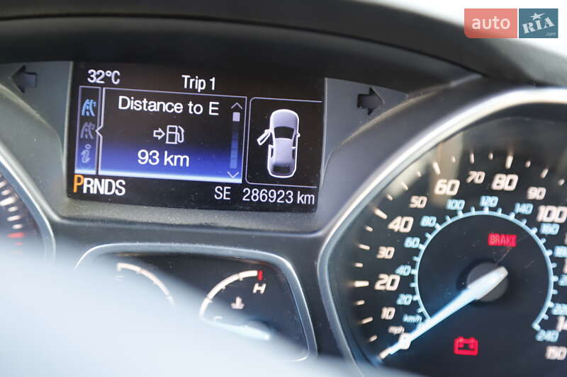 Внедорожник / Кроссовер Ford Escape 2012 в Чечельнике