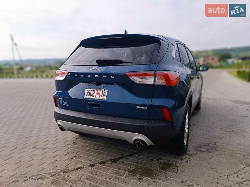 Внедорожник / Кроссовер Ford Escape 2019 в Золочеве