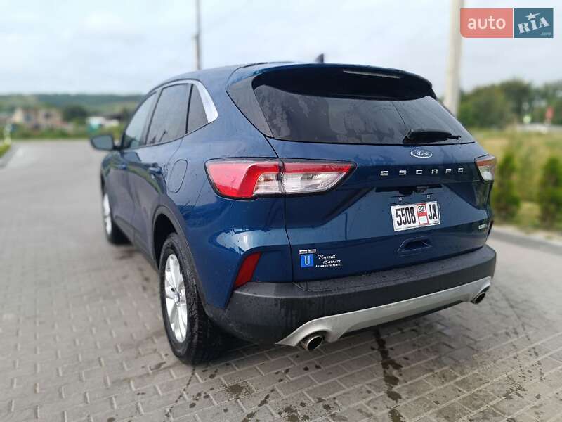 Внедорожник / Кроссовер Ford Escape 2019 в Золочеве