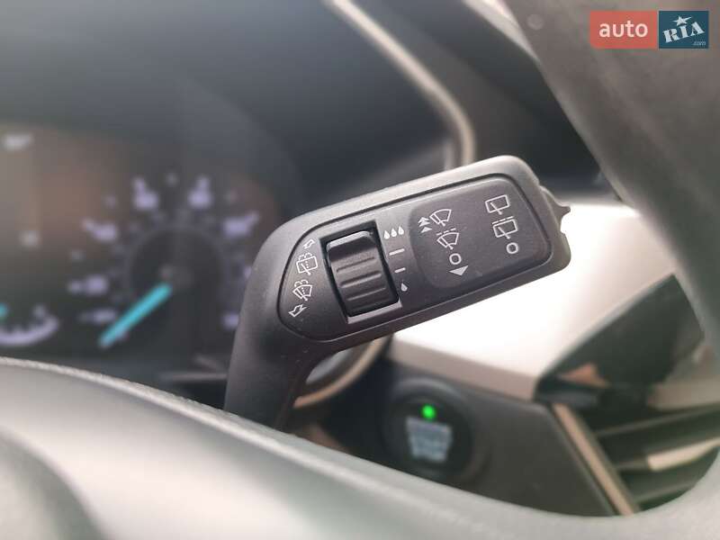 Внедорожник / Кроссовер Ford Escape 2019 в Золочеве