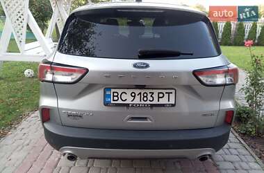 Внедорожник / Кроссовер Ford Escape 2021 в 