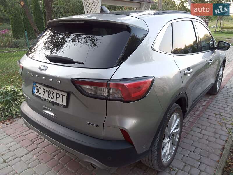 Внедорожник / Кроссовер Ford Escape 2021 в Николаеве