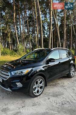 Внедорожник / Кроссовер Ford Escape 2019 в Житомире