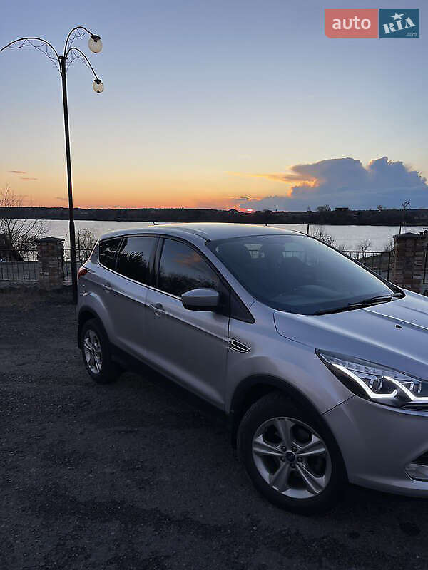 Позашляховик / Кросовер Ford Escape 2013 в Києві