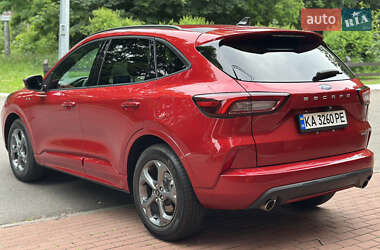 Внедорожник / Кроссовер Ford Escape 2024 в 