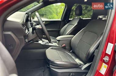 Внедорожник / Кроссовер Ford Escape 2024 в 