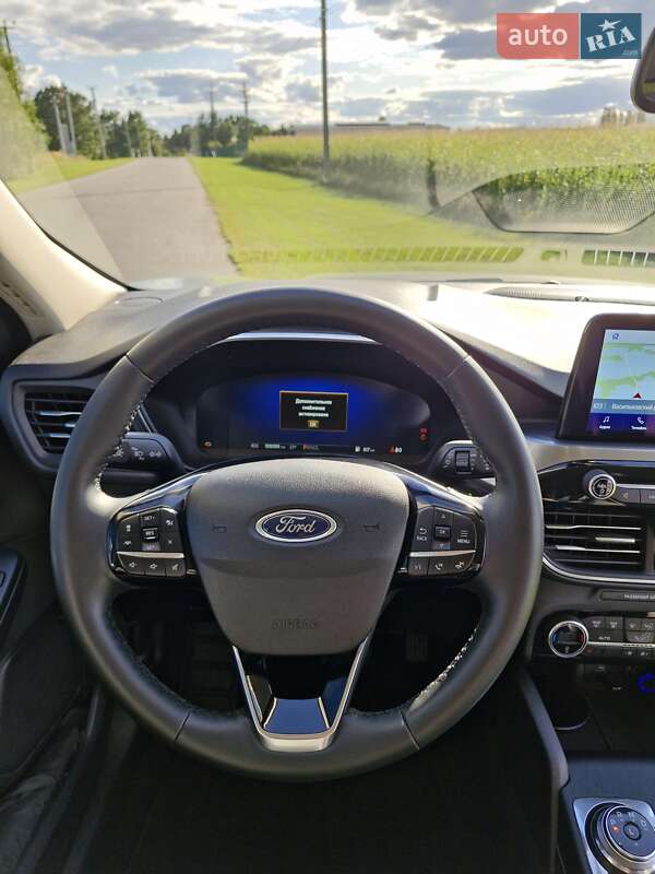 Внедорожник / Кроссовер Ford Escape 2021 в Киеве