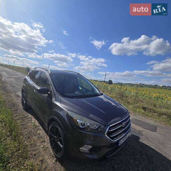 Ford Escape 2017