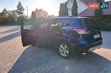 Позашляховик / Кросовер Ford Escape 2015 в Тернополі