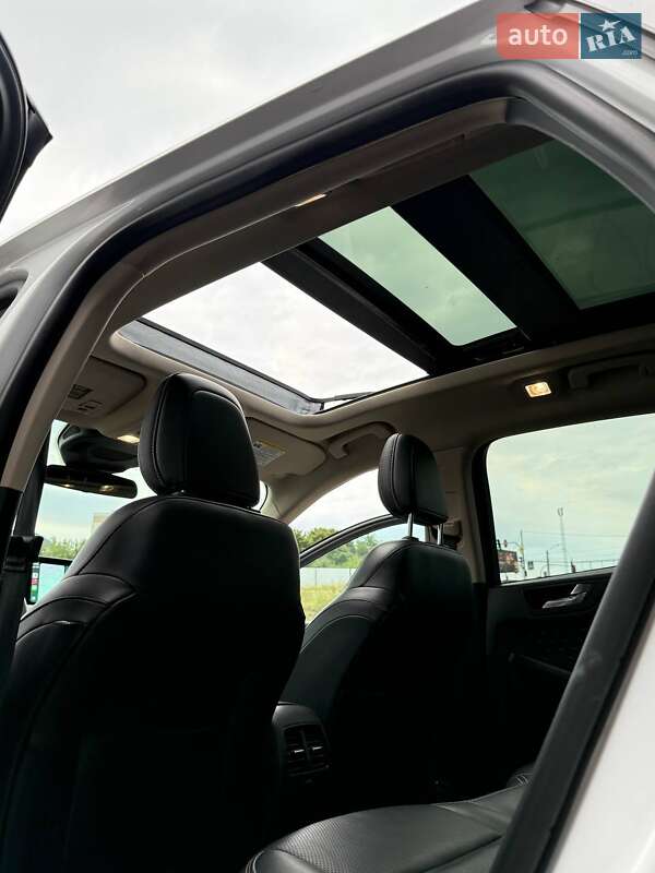 Позашляховик / Кросовер Ford Escape 2020 в Хмельницькому