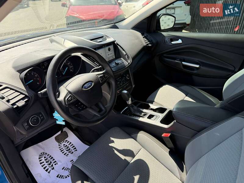Внедорожник / Кроссовер Ford Escape 2017 в Луцке фото 6 Внедорожник / Кроссовер Ford Escape 2017 в Луцке