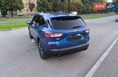 Внедорожник / Кроссовер Ford Escape 2022 в 