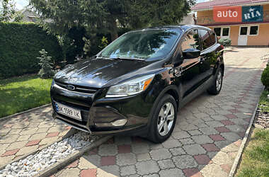 Внедорожник / Кроссовер Ford Escape 2014 в 