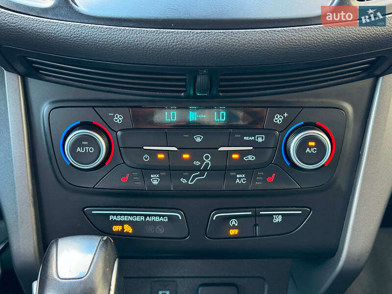Внедорожник / Кроссовер Ford Escape 2018 в Виннице
