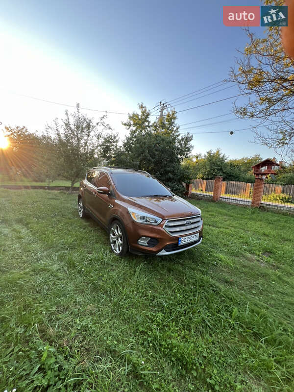 Внедорожник / Кроссовер Ford Escape 2016 в Львове