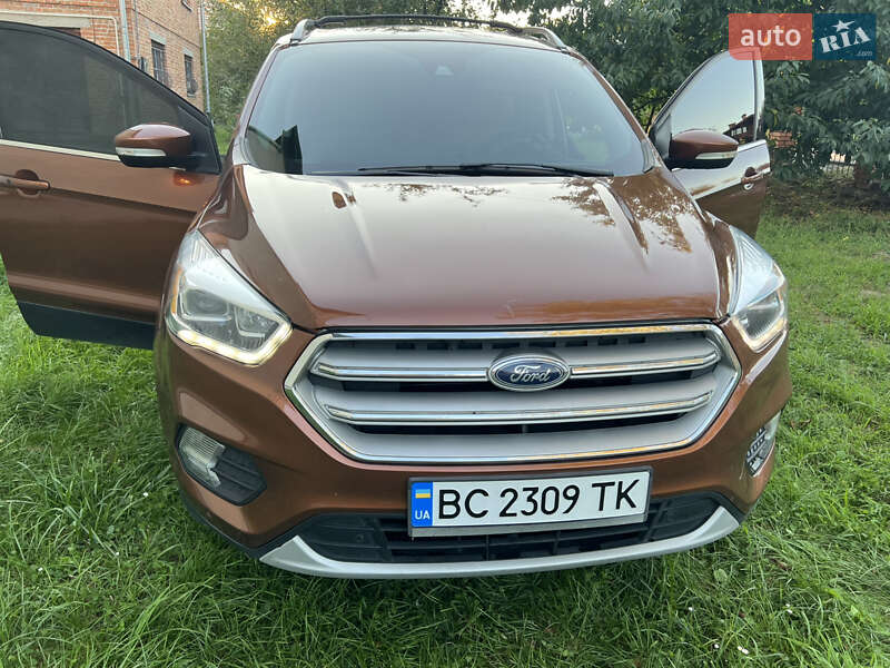 Внедорожник / Кроссовер Ford Escape 2016 в Львове