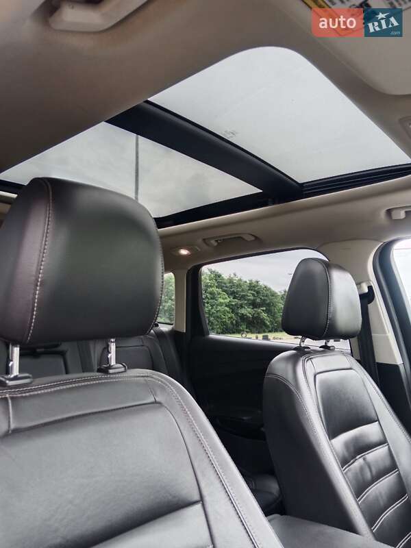 Позашляховик / Кросовер Ford Escape 2017 в Львові