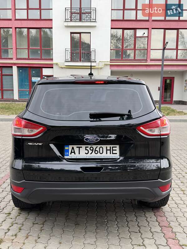 Внедорожник / Кроссовер Ford Escape 2014 в Ивано-Франковске