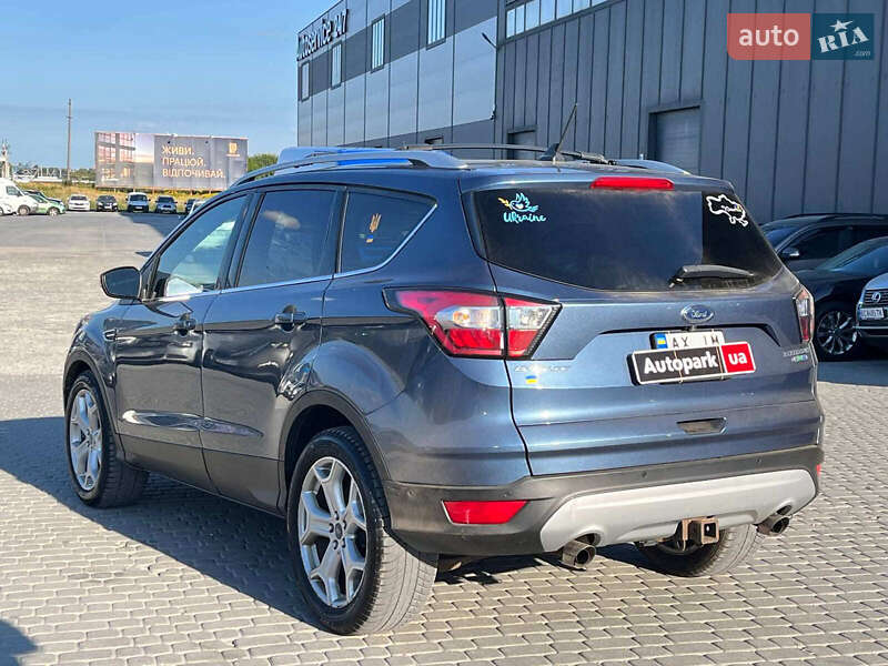 Внедорожник / Кроссовер Ford Escape 2017 в Львове