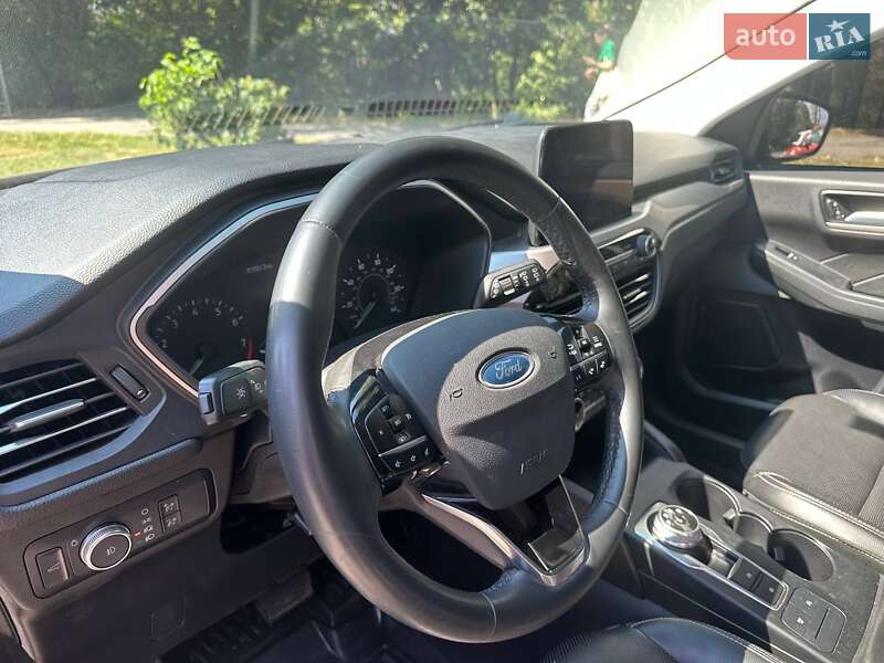 Внедорожник / Кроссовер Ford Escape 2022 в Киеве