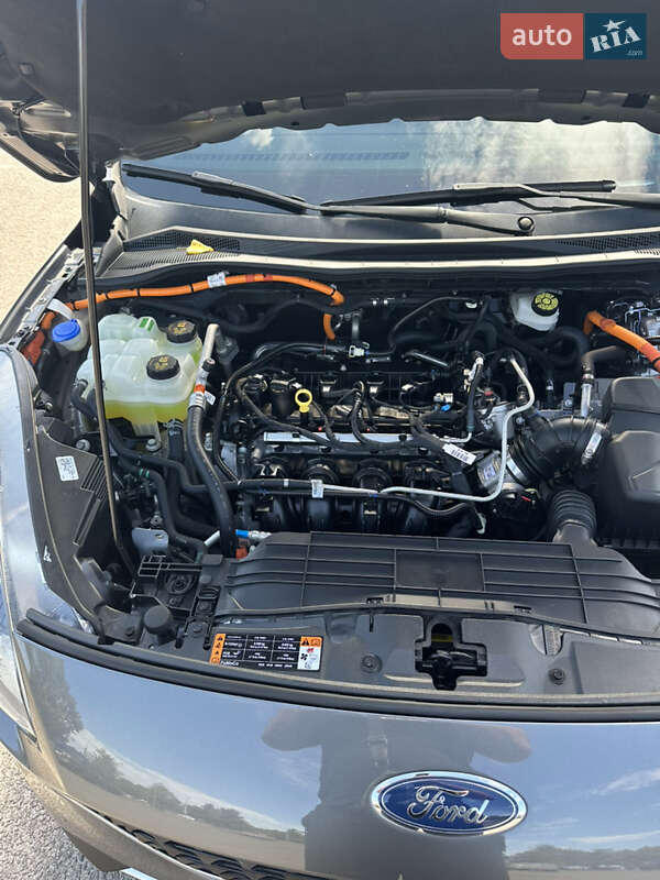 Внедорожник / Кроссовер Ford Escape 2021 в Днепре