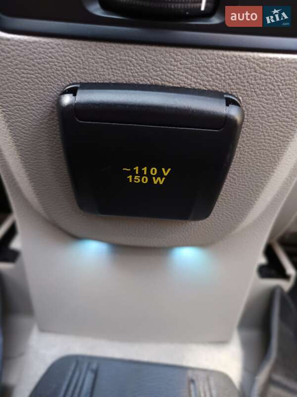 Внедорожник / Кроссовер Ford Escape 2014 в Отынии